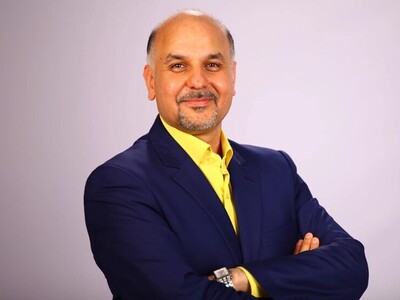 ویدیو/ توصیه‌های طلایی رموز کسب موفقیت از زبان کارآفرینان برتر کشور/ دکتر علیرضا نبی: وقتی به دیگران خدمت کنید، یعنی به خودتان خدمت می‌کنید