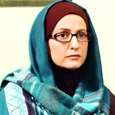 ویدیو | شقایق دهقان زیر تیغ تغییر/ نذاریم یه تار مو ازش کم بشه!😂😂