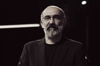 هادی حجازی‌فر: تلاش برای واقعی کردن همیشه سپر آدم‌ها را در رابطه پایین می‌آورد / حرفی که باید با طلا نوشت