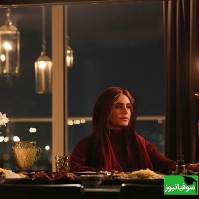 خونه زندگی دوبلکس الناز شاکردوست/ مبلمان کنده کاری شده، لوستر طلایی،کتابخونه پر از کتاب های نفیس، پیانو