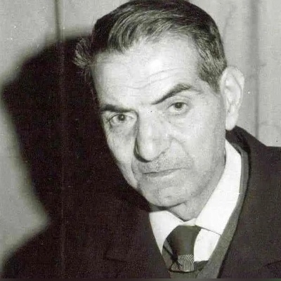 ویدیو| شعرخوانی احساسی و دلنشین «استاد شهریار» در شعر ماندگار "در جستجوی پدر"، رفتم که به کوی پدر و مسکن مألوف / تسکین دهم آلام دل جان بسرم را...