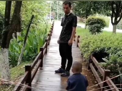 ویدئو /به دنبال تربیت ایده‌آل فرزندتان و افزایش اعتماد‌به‌نفس در او هستید؟ این پدر را الگوی خود قرار دهید!