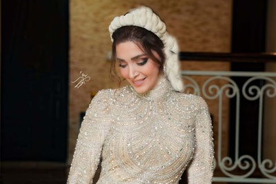تصاویر متفاوت از بهنوش طباطبایی در عروسی خواهرزاده‌اش؛ از لباس پرزرق‌وبرق تا هدبند خاص +فیلم