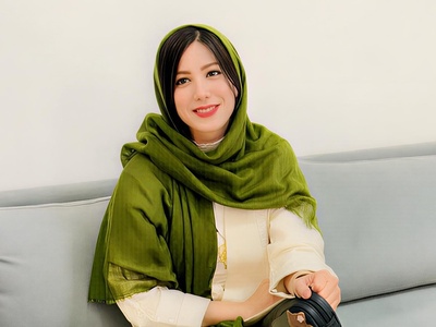 (ویدیو) غم‌انگیزترین شعر مولانا با صدای احساسی باران نیکراه: گر جان به جز تو خواهد از خویش برکنیمش/ ور چرخ سرکش آید بر همدگر زنیمش...