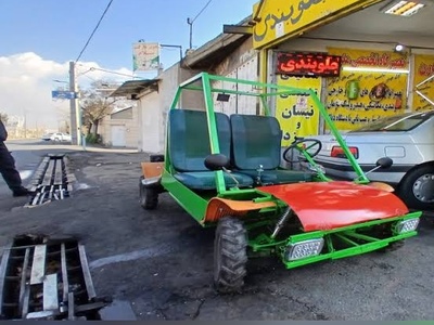 ببینید| از تعمیر اسکوتر تا اختراع خودرو! پرده‌برداری از مسیر عجیب دو برادر نوجوان که غیرممکن را ممکن کردند