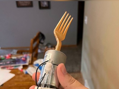 (ویدئو) اختراع عجیب و خلاقانه دانشجویان دانشگاه آزاد نجف‌آباد؛ ایده‌ای بانمک که فضای مجازی را ترکاند!