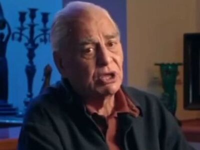 (ویدئو) دکتر علی رفیعی: دانشگاه فقط یک مشت تئوری تحویل دانشجو می‌دهد!