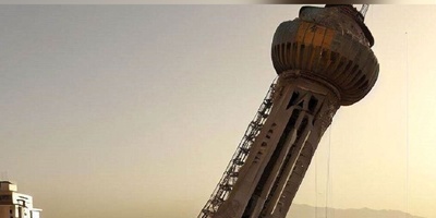 پیش‌بینی حیرت انگیز هوش مصنوعی از وضعیت برج میلاد بعد از زلزله 7،9 ریشتری تهران + تصاویر خارق العاده