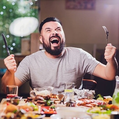 ببینید| فریب بزرگ معده؛ چرا بلافاصله بعد از غذا خوردن باز هم گرسنه‌ایم؟