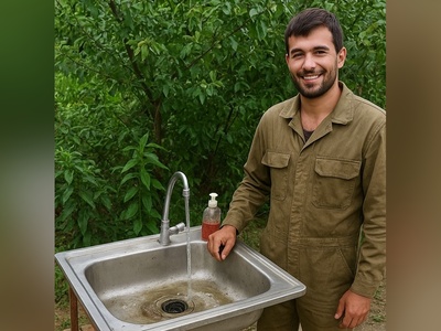 حماسه سازی پسر تبریزی در ساخت روشویی خلاقانه مخصوص باغ و ویلا / اینم از تکنولوژی وطنی😂/ وقتی مکانیک هستی و کنارش کشاورزی رو هم ادامه میدی