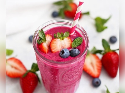 (ویدیو) با این اسموتی‌ پروتئینی انرژی و قدرت عضلانی خودت رو افزایش بده/ راهکار سالم برای ورزشکاران و علاقه‌مندان به فیتنس