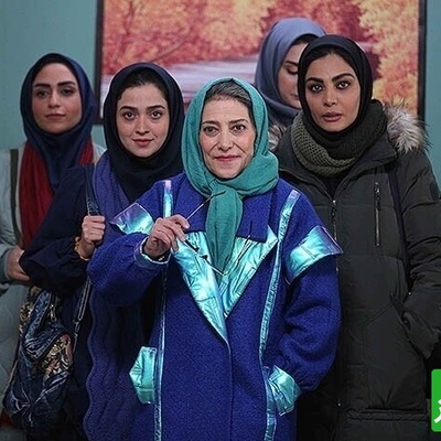 (ویدئو) یادی کنیم از مدیریت بی‌عیب و نقص مرجانه گلچین در سریال آنتن؛ مدل عفاف و حجاب استاندارد = رویا افشار!