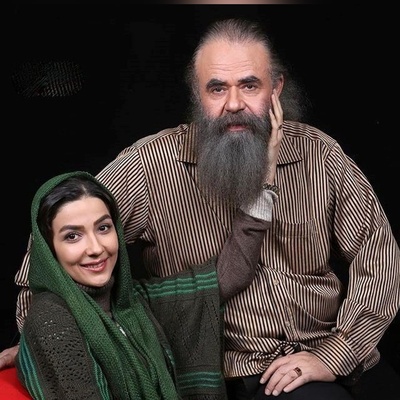 (عکس) یادی کنیم از پست احساسی و عاشقانه سارا صوفیانی در ایام تدریسش در دانشگاه آزاد تهران / چه حس خوبیه که آدم یه پشتیبان مثل کوه داشته باشه😍