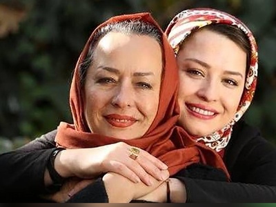 هشدار آزیتا حاجیان به والدین کنکوری‌ها؛ این اشتباه من درمورد تحصیل مهراوه را هرگز تکرار نکنید! / امیدوارم دخترم مرا ببخشد... + فیلم
