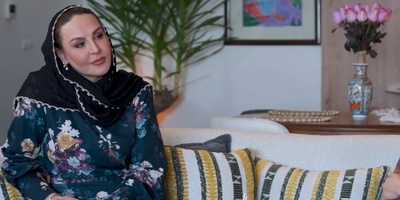 گالری گردی در پنت‌هاوس لوکس و عتیقه‌سرای آزیتا ترکاشوند در «شام ایرانی» با چشم اندازی به وسعت تهران/ تابلو مینیاتوری، آینه‌و‌شمعدان‌های مجلل برنزی و...