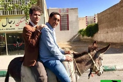 (ویدیو) یادی کنیم از کل‌کل خنده‌دار حبیب و دکتر مهاجر روی «رأس یا قلاده»؛ وقتی لیسانس زیست‌شناسی رو به زور تقلب گرفتی😂