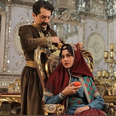 تصویری نایاب از زنان حرمسرای ناصرالدین شاه/ «ناصرالدین شاه» زنان را کنیز خود می‌دانست/ دستخط شاه گواه این عقده است