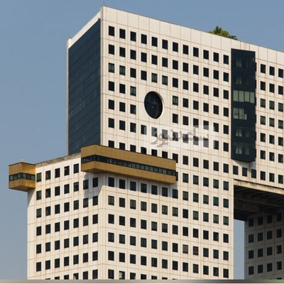 (ویدئو) فیلِ معماری بانکوک، نبوغی که زشت از آب درآمد! / برجی که انگار با فتوشاپ ساخته شده… ولی واقعی‌ست!