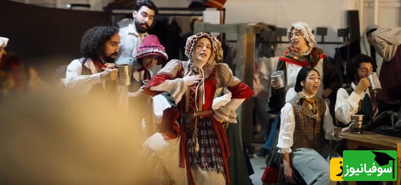 قابل توجه عاشقان رشته تئاتر؛ پشت صحنه باشکوه، نمایش موزیکال «الیور توئیست» با هنرنمایی هوتن شکیبا ، بهنوش طباطبایی و... از  مراحل ساخت دکور تا گریم بازیگران