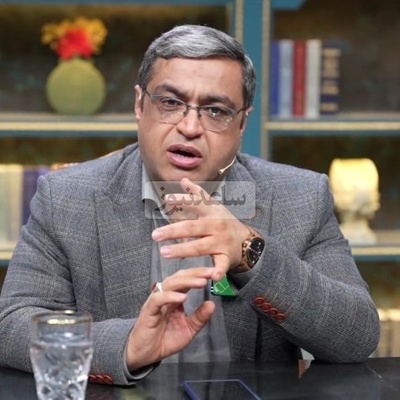 (ویدئو) هشدار فوری: دکتر سعید عزیزی فاش کرد اینستاگرام چه بلایی سر چشم و ذهن شما می‌آورد!