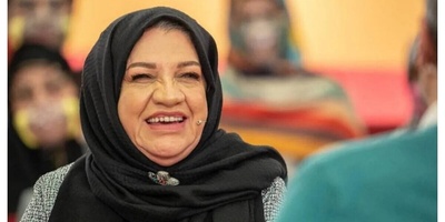 ویدیو / سکانس فراموش نشدنی از انگلیسی صحبت کردن ناهید مسلمی حین معرفی تخت جمشید و کاخ چهل‌ستون در «جوکر»