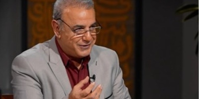 (ویدئو) مروری بر شعرخوانی دلنشین و شنیدنی استاد رشید کاکاوند از غنی کشمیری؛ «عاشق به فنا سیر ز معشوق نگردد...»