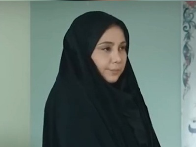 مچگیری بهنوش بختیاری از دانش آموز متقلب «سلاطین تقلب» در کسوت مراقب امتحان+فیلم