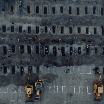 خلاقیت منحصر بفرد شهرداری تهران برای نصب چشمان معصوم دانش آموزان میناب در میدان تجریش+عکس