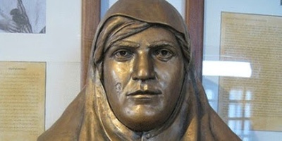 تصویر| شیرزن تبریزی که در روزگار قحطی، دست دزدان را از مال مردم کوتاه کرد!