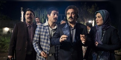 (ویدیو) وضعیت زبان اون دوستم که همیشه ادعا میکنه محلشون ناف لندنه/ فقط اونجا که ارسطوی پایتخت ترجمه میکنه😂