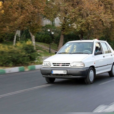 خلاقیت خنده‌دار راننده پراید در نوشته پشت ماشینی حماسه ساز شد+ عکس