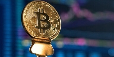 جدیدترین لیست قیمت ارز دیجیتال از بیت‌کوین تا آلت‌کوین‌ها امروز 28 آبان 1404/ جهش آرام بیت‌کوین؛ نشانه‌ای تازه از بیداری بازار رمز‌ارز