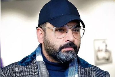 (عکس) نگاهی به استایل کنکوری مجری معروف جوکر، احسان علیخانی؛ آخه آدم سر امتحان باشه و این همه جذاب باشه؟!!/ به خاطر همینه نعیمه نظام دوست دست از سرش برنمیداره😍