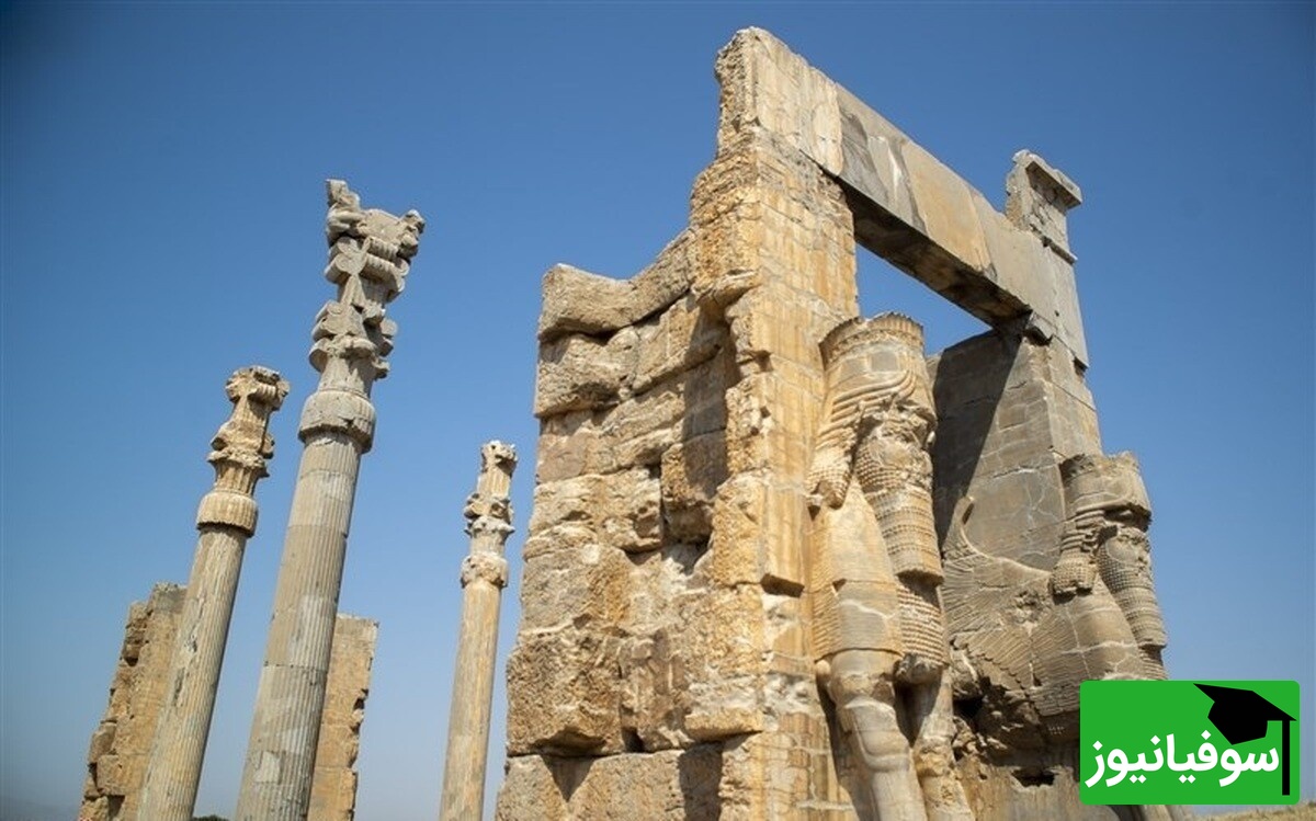 (عکس) تاریخی که از خاک بیرون آمد؛ قابی بی‌نظیر از تخت جمشید قبل از حفاری در دوران قاجار