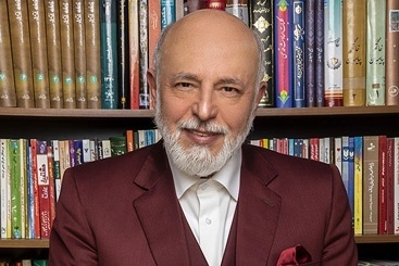 (ویدیو) مهم‌ترین توصیه های دکتر علیرضا آزمندیان روانشناس معروف: اگر سواد مالی داشته باشی ولی باور درست از پول نداشته باشی هیچ رشد واقعی نخواهی داشت...