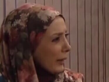 ویدیو/ خالۀ بی‌اعصاب ویدا جوان وسط مطب حالشو ناجور گرفت/ تو خونه بادمجونه اینجا هماتوم سِپتومه...