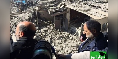 مهمان‌نوازی پیرمردی میان آوار خانه اش از افراد حاضر در صحنه که اشک همه رو در آورد😔+ ویدئو