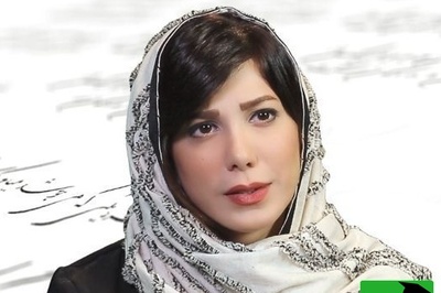 (ویدیو) زیباترین شعر مولانا با صدای دلنواز باران نیکراه: دلا نزد کسی بنشین که او از دل خبر دارد/ به زیر آن درختی رو که او گل‌های تر دارد