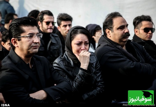 به بهانه یازدهمین سالگرد فوت مرتضی پاشایی نگاهی به حضور بی‌سابقه هنرمندان و بازیگران در مراسم وداع با مرتضی پاشایی؛ امیر قلعه‌نویی، شیلا خداداد، محمدرضا گلزار، فرزاد حسنی و... +ویدیو