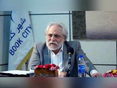 ویدیو/ "مهدی فیروزان" مدیرعامل "شهرکتاب": خوشبختانه ما ورشکست شدیم!