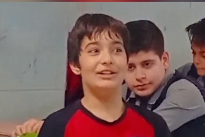 (ویدئو) بازی با روان کودکان معصوم! / اجبار یک معلم به حفظ نام 40هزار کشته خیالی؛ وزیر آموزش و پرورش پاسخگو باشد