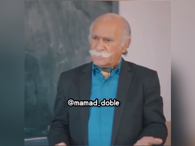 (ویدئو) دانشجوی شعبده‌بازی که با گچ آبی، قرمز نوشت!/ استادش ترجیح داد سکوت کنه...