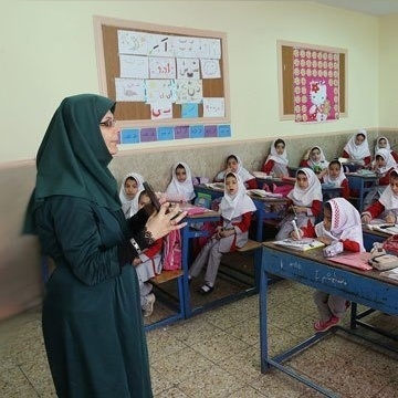 خلاقیت خنده دار معلم ایرانی در ورقه امتحان ریاضی برای توصیف عملکرد دانش آموزان/ الحق که هنرمند واقعی تویی😂+فیلم