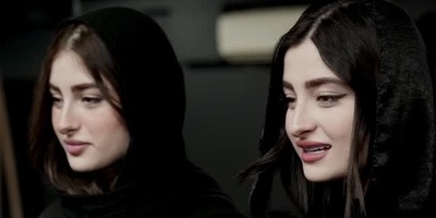 کلاس بازیگری سارا و نیکا فرقانی دوقلوهای محبوب سریال پایتخت سوژه تمسخر شد!