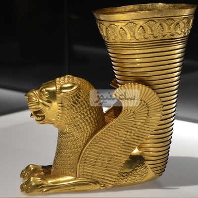 (ویدئو)نه سمبل! نه تزئین! معنای اصلی تکوک شیر طلایی هخامنشی فاش شد؛ آیا آینه زیر پنجه‌ها، «کد قدرت» پادشاهان هخامنشی بوده است؟