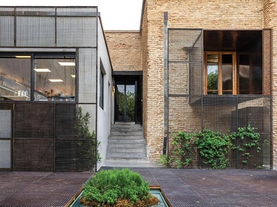 عمارت منشا تهران؛ جایی که هر دیوار، داستانی برای گفتن دارد + عکس