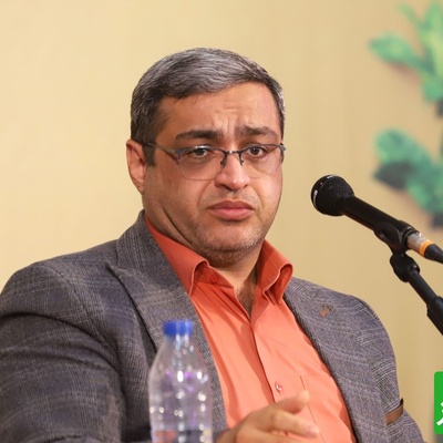 چرا هرچه در رابطه تلاش می‌کنی باز هم به بن‌بست می‌خوری؟ راز نگهداری عشق از زبان دکتر عزیزی + ویدئو
