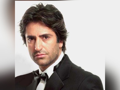 ویدیو| یادگیری زبان ترکی استانبولی با آهنگ عاشقانه «ماهسون» با زیرنویس فارسی و ترکی استانبولی چسبیده/ از زمانی که گذشته انتظار وفا نداشته باش