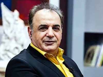 (ویدیو) عاشقانه‌ترین شعرخوانی رشید کاکاوند: گفتم: ای مه بی سبب یاری ز یاری بگذرد؟!/ زیر لب خندان گذشت و گفت: آری بگذرد!!