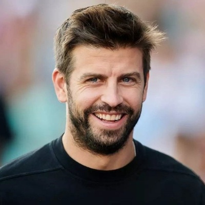 (عکس) جرارد پیکه استاد دانشگاه هاروارد شد! پشت‌پرده دعوت غیرمنتظره و سخنرانی‌اش چه بود؟!